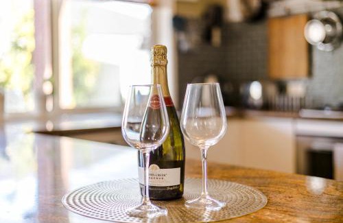 Caroline Springs House | StayAU Family Home Comfort in Caroline Springs
