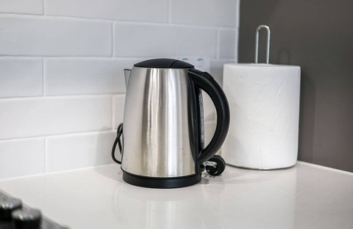 Berwick House | StayAU Fresh Modern 5BR Retreat Netflix in Berwick