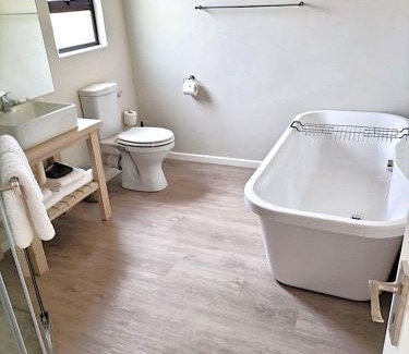 Colesberg Apartment | Stayawhile Unit 1