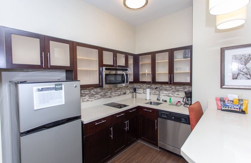 Bowling Green Hotel | Staybridge Suites Bowling Green by IHG