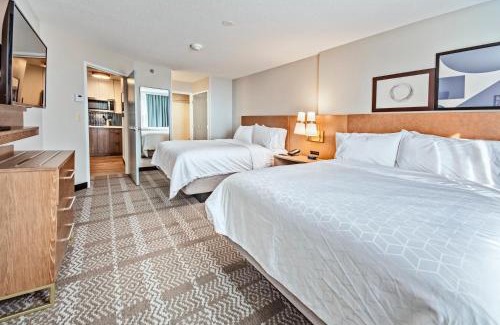 Cedar Rapids Hotel | Staybridge Suites - Cedar Rapids North by IHG