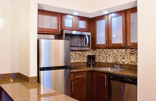 Graysville Hotel | Staybridge Suites Chattanooga at Hamilton Place by IHG