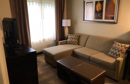 East Paris Hotel | Staybridge Suites Grand Rapids-Kentwood by IHG