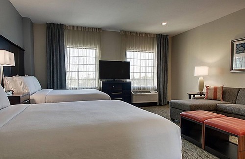 Hillsboro Hotel | Staybridge Suites Hillsboro - Orenco Station by IHG