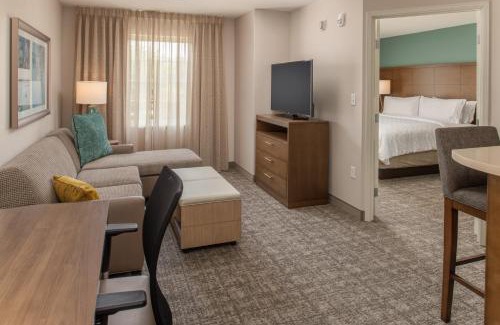 Hillsboro Hotel | Staybridge Suites - Hillsboro North by IHG