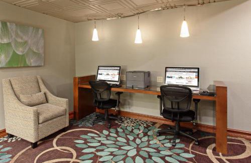 Lake Forest Hotel | Staybridge Suites Irvine East/Lake Forest by IHG