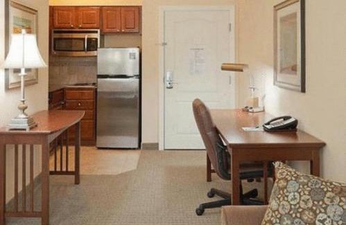 Lafayette Hotel | Staybridge Suites Lafayette-Airport by IHG