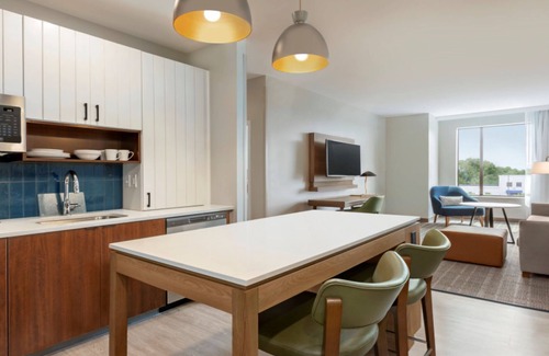 Lexington Hotel | Staybridge Suites Lexington S Medical Ctr Area by IHG