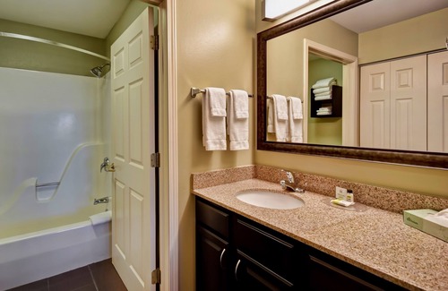Madison Hotel | Staybridge Suites Madison East by IHG