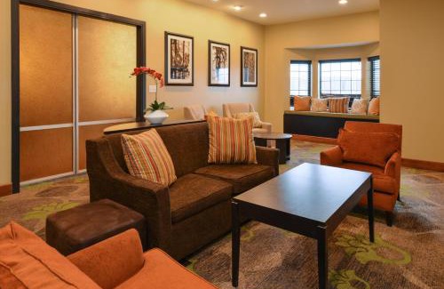 Merrillville Hotel | Staybridge Suites Merrillville by IHG