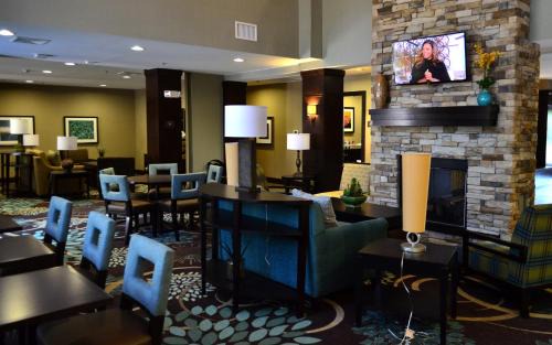 Jacksonville Hotel | Staybridge Suites North Jacksonville by IHG