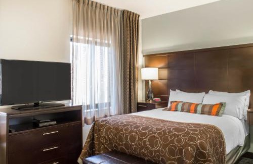 Jacksonville Hotel | Staybridge Suites North Jacksonville by IHG