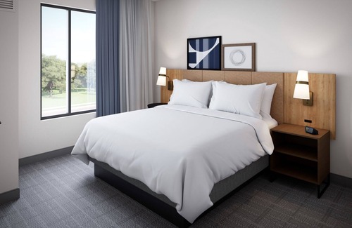 Fellowship Hotel | Staybridge Suites Ocala Near Equestrian Aquatics by IHG