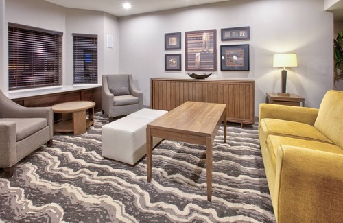 Plano Hotel | Staybridge Suites Plano - Richardson Area by IHG
