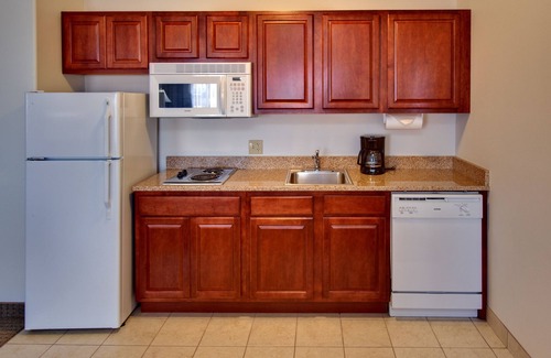 Rockford Hotel | Staybridge Suites Rockford by IHG
