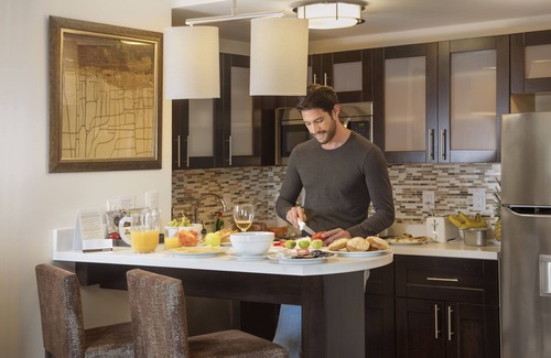 Saltillo Hotel | Staybridge Suites Saltillo by IHG