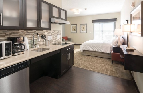 Saskatoon Hotel | Staybridge Suites Saskatoon - University by IHG