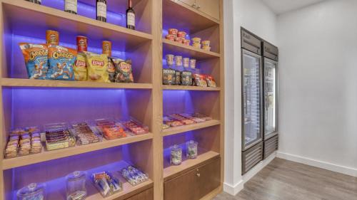 Historic District - North Hotel | Staybridge Suites Savannah Historic District by IHG