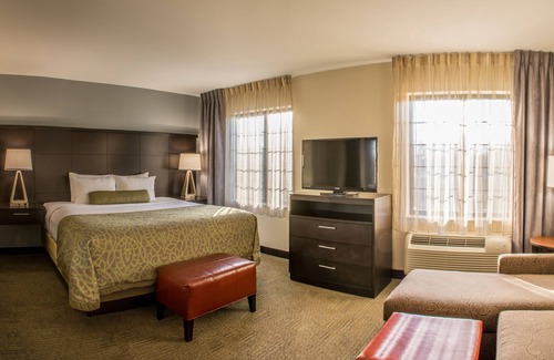 Schererville Hotel | Staybridge Suites Schererville by IHG