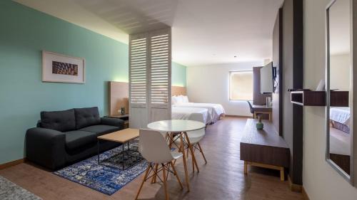 Villahermosa Hotel | Staybridge Suites - Villahermosa Tabasco by IHG