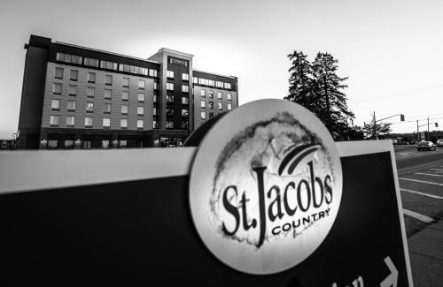 Township of Woolwich Hotel | Staybridge Suites - Waterloo - St. Jacobs Area