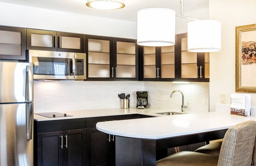 Jasper Place Hotel | Staybridge Suites West Edmonton by IHG
