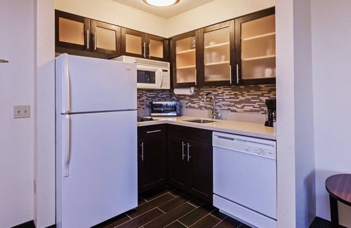 South Tulsa Hotel | Staybridge Suites Woodland Hills by IHG
