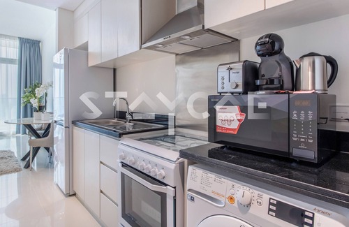 Dubai Apartment | Staycae Holiday Homes - Carson Tower