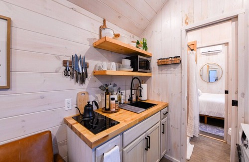 Norcross House | Staycation TV Featured "Magnolia Mini" Tiny Home in Downtown Norcross, Atlanta