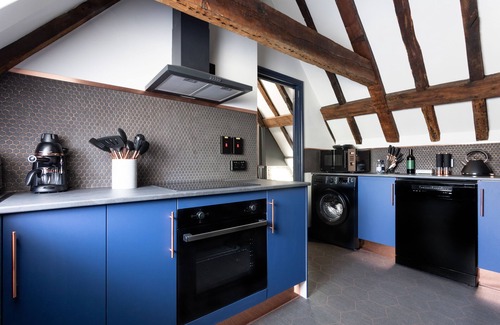 Heybridge Apartment | Staycations Maldon Suites