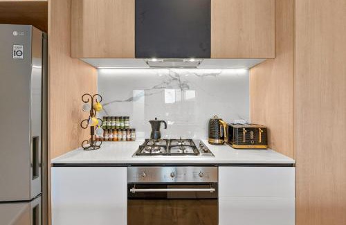 Coburg Apartment | StayCentral - Boulevard Gardens (Coburg)