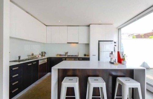 Collingwood Apartment | StayCentral - Collingwood Penthouse on Oxford - Oxford St, Collingwood - 2 Bedrooms, 2 Beds, 1 Bathrooms, 1 secure undercover parking spot.