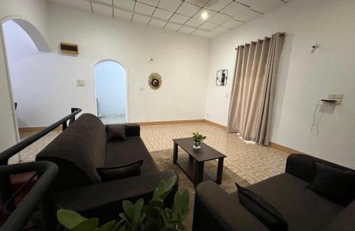Batticaloa House | StayEase