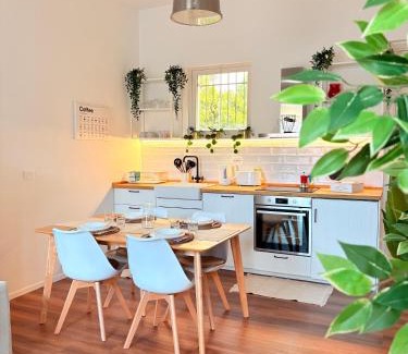 Mazzo Apartment | StayHub-RHO