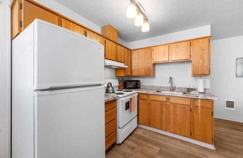 Downtown Vancouver Apartment | #StayInMyDistrict Downtown Loft2