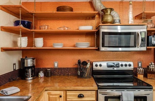 Boise Bench House | #StayInMyDistrict Furnished Monthly Rental Boise