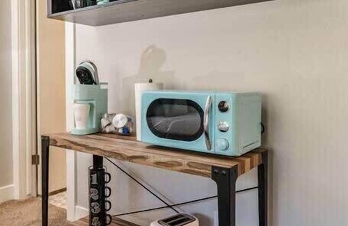 Meridian Apartment | #StayInMyDistrict Guest Suite Downtown Meridian