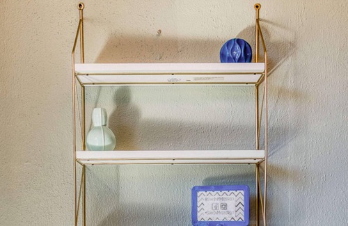 Coos Bay Apartment | #StayinMyDistrict Heritage House Private Suite