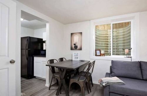Twin Falls Apartment | #StayinMyDistrict Twin Falls Pendleton Chic Suite
