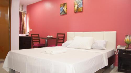 Cogon Bed & Breakfast | StayLite