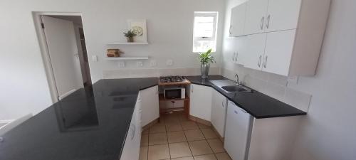 Nahoon Apartment | StayMore