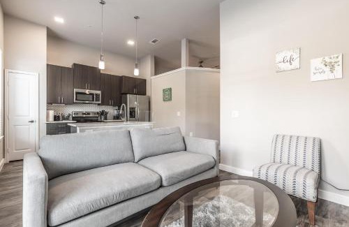 Richardson Apartment | StayOvr at Galatyn Park
