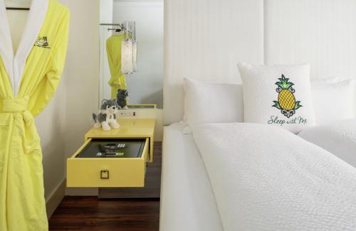 Columbus Hotel | Staypineapple, A Delightful Hotel, South End