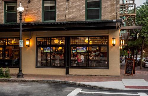 Columbus Hotel | Staypineapple, A Delightful Hotel, South End