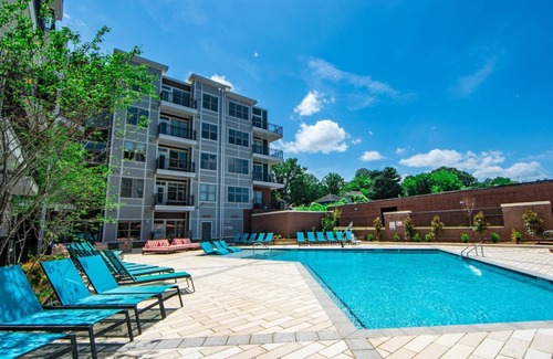 Villa Heights Condo | StaysByWalker 2BR in NoDa | 2 Miles To Uptown!