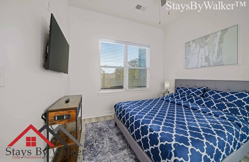 Cherry Condo | StaysByWalker Midtown 1BR - Prime Location!