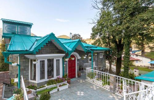Nainital Villa | StayVista at Aloe Villa with Comp Breakfast, Indoor & Outdoor Games