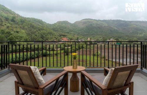 Lonavala Villa | StayVista at Avyanna Villa - BBQ & Pool