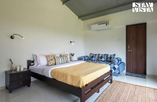Nashik Villa | StayVista at Banyan Nirvana Villa with Pool, Bonfire & Lawn