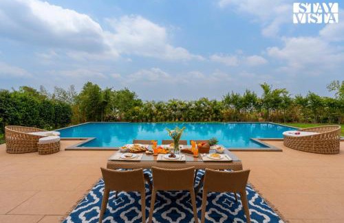 Tikona Peth Villa | StayVista at Bean & Blanc The Lux Collection